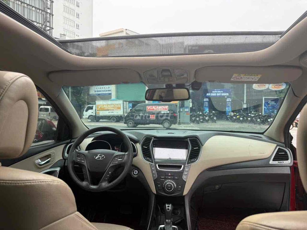 Hyundai Santa Fe 2016 2.4 AT 4 WD - 100000 km. Mua bán Ô tô tại Thành phố Thủ Đức Tp Hồ Chí Minh được đăng bởi THUONG TRAN hình 5