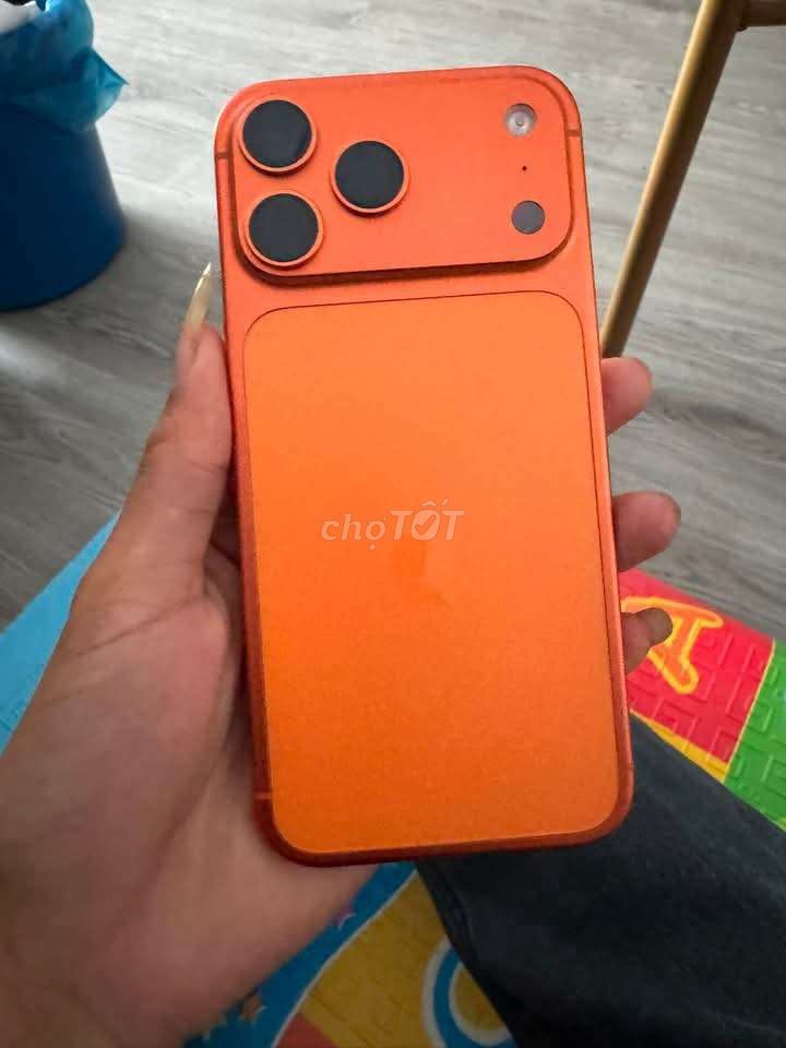 Apple iPhone 17 Pro Max 256GB Cam 100%. Mua bán Điện thoại tại Quận Tân Phú Tp Hồ Chí Minh được đăng bởi Tuyển  hình 1