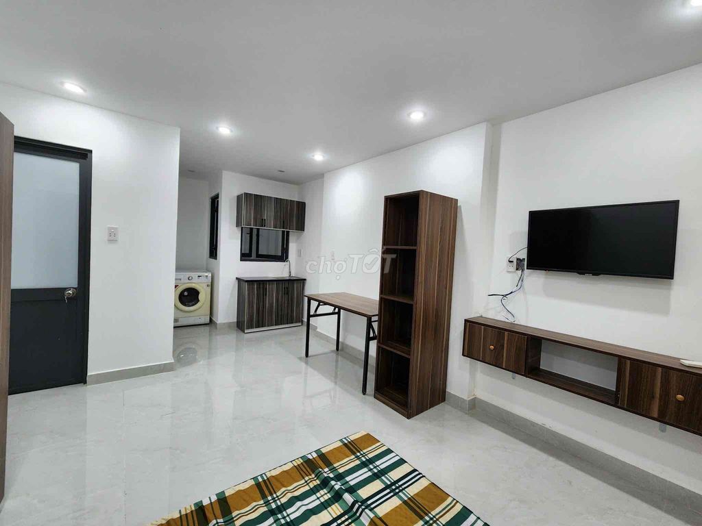 Studio 35m2, thiết kế sang trọng, máy giặt riêng