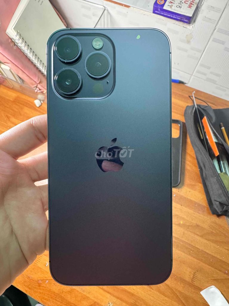 iPhone 14 Pro Max 256GB Tím màn linh kiện đẹp. Mua bán Điện thoại tại Quận 12 Tp Hồ Chí Minh được đăng bởi Minh Nguyên hình 1