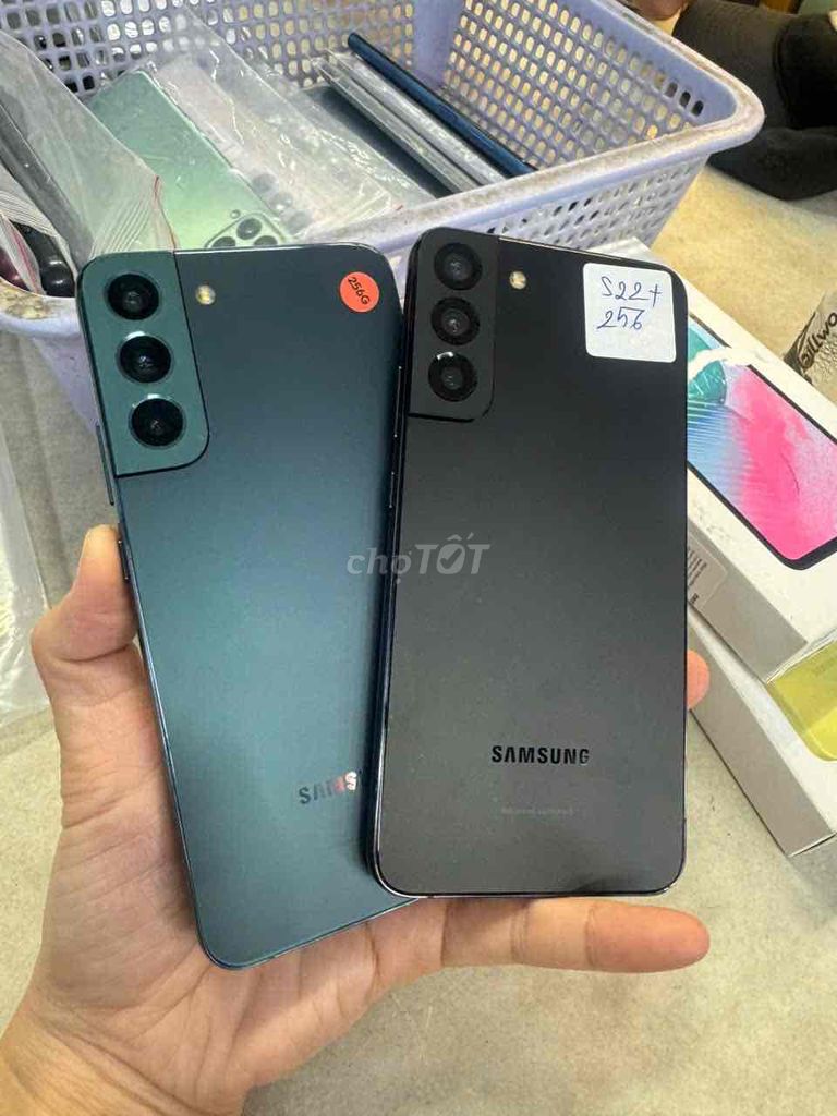 🔥 Samsung Galaxy S22 Plus 256GB. Mua bán Điện thoại tại Quận 10 Tp Hồ Chí Minh được đăng bởi QUEENMOBILE hình 1