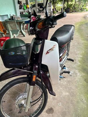 Honda Super Dream 2004 Trắng Đỏ đô. Mua bán Xe máy tại Huyện Dầu Tiếng Bình Dương được đăng bởi Nguyễn Tú