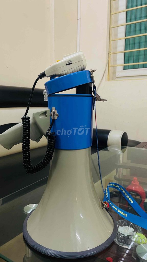 Loa cầm tay. Mua bán Tivi, Âm thanh tại Quận Tây Hồ Hà Nội được đăng bởi Thân Mậu Huế hình 1
