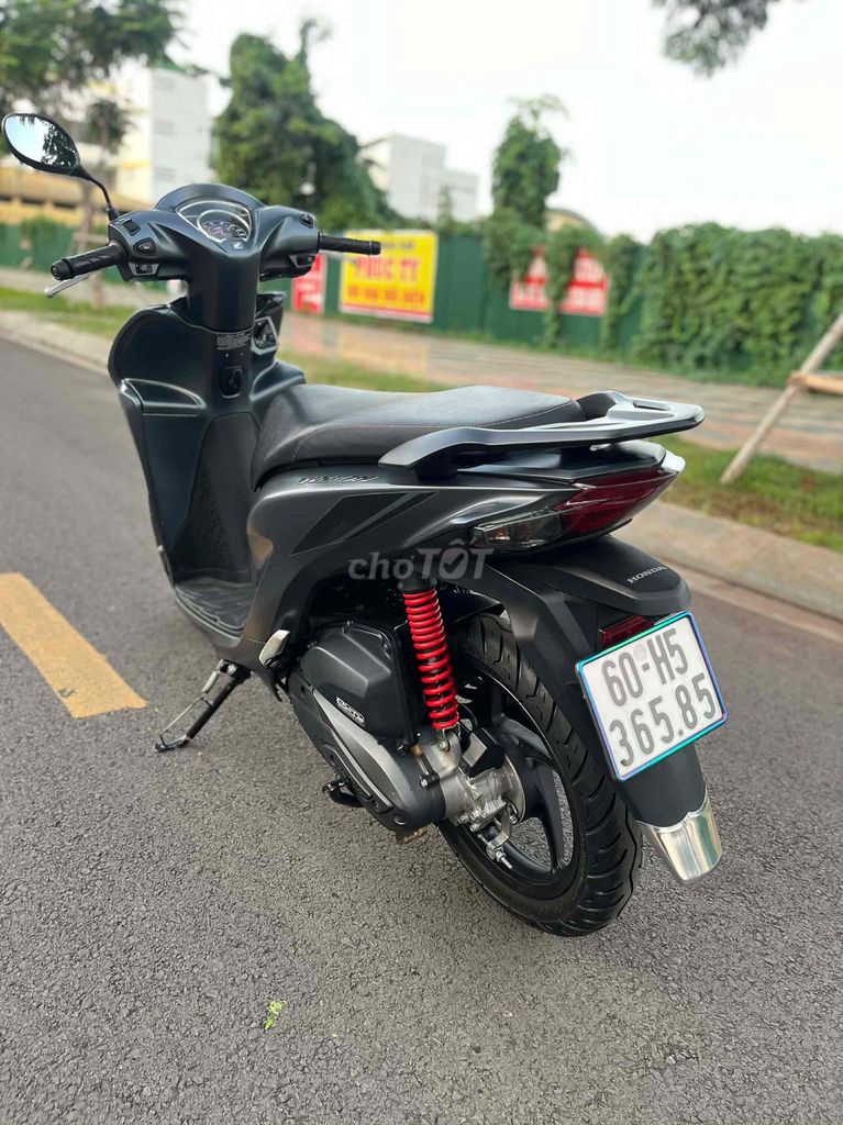 Honda Vision Thể Thao 2022 Xám. Mua bán Xe máy tại Thành phố Long Khánh Đồng Nai được đăng bởi Duy Linh Xe Máy Chợ Long Khánh  hình 6