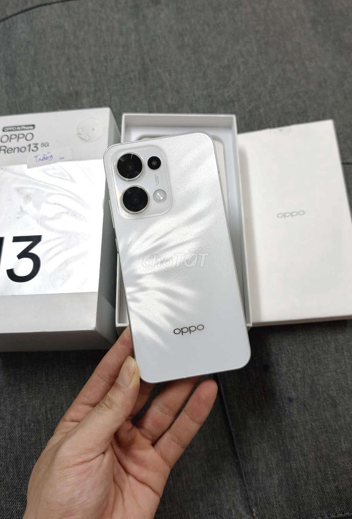 OPPO Reno 13 5G 12/256 Fullbox, Còn BH 12 Tháng. Mua bán Điện thoại tại Quận Tân Bình Tp Hồ Chí Minh được đăng bởi Kiên Android Shop hình 1