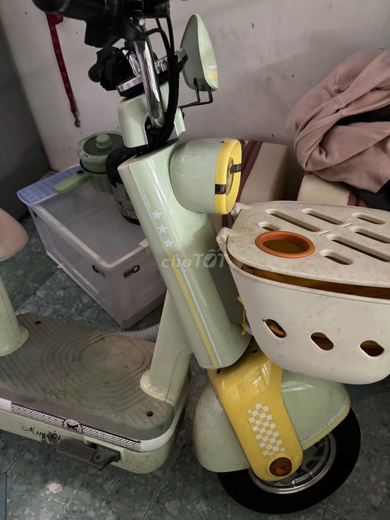 Xe đạp điện Minh Thư Fashion tiết kiệm nhiên liệu. Mua bán Xe điện tại Thành phố Bà Rịa Bà Rịa - Vũng Tàu được đăng bởi Phạm Hoàng Phúc hình 1