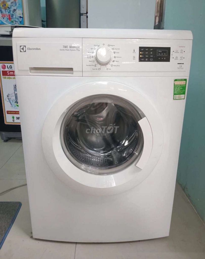 Thanh lý máy giặt Electrolux 7 kg chạy tốt vắt êm