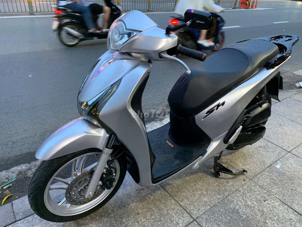 Honda SH 125 2015 Серебристый