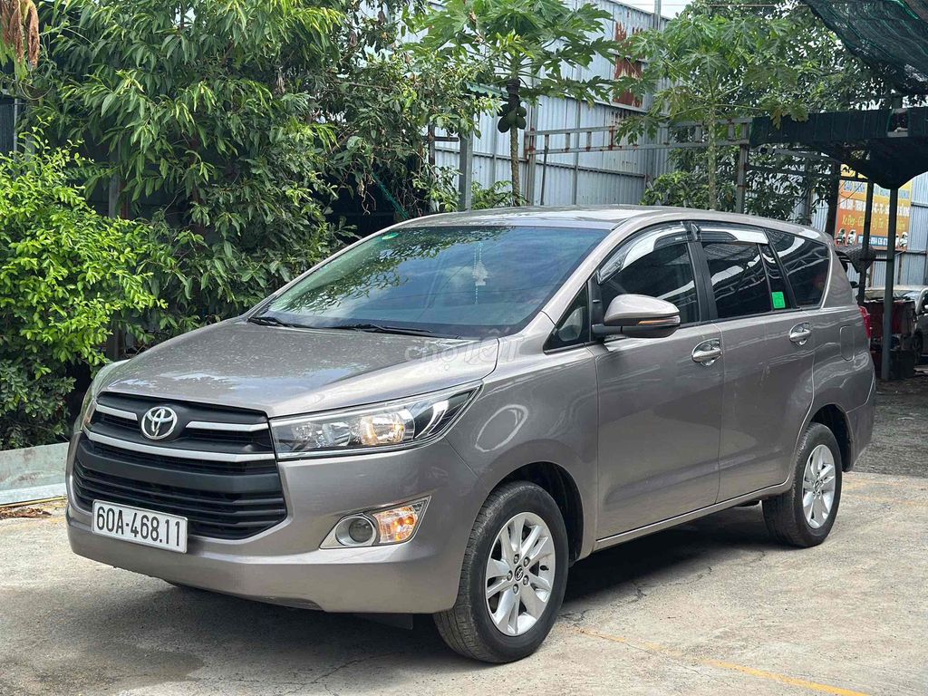 Toyota Innova 2018 photo 2