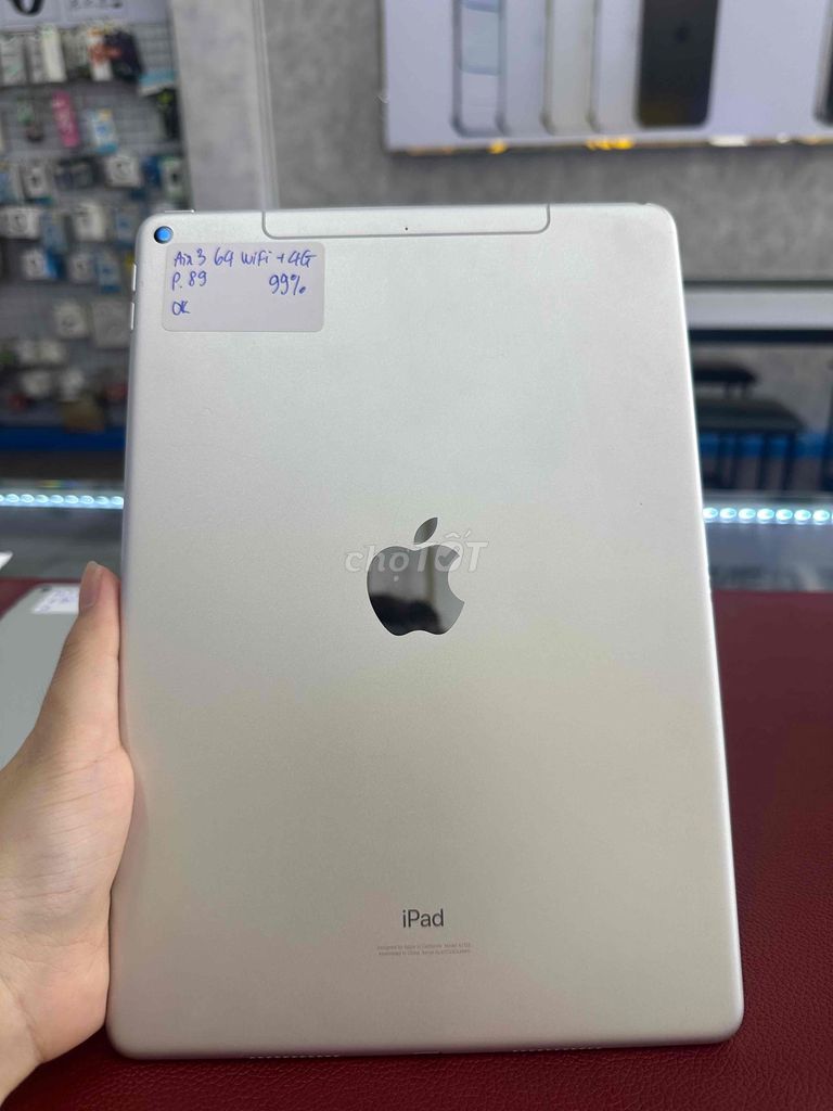 Apple iPad Air 3 64GB Wifi + 4G  99%. Mua bán Máy tính bảng tại Thành phố Thủ Dầu Một Bình Dương được đăng bởi Phong Le hình 1