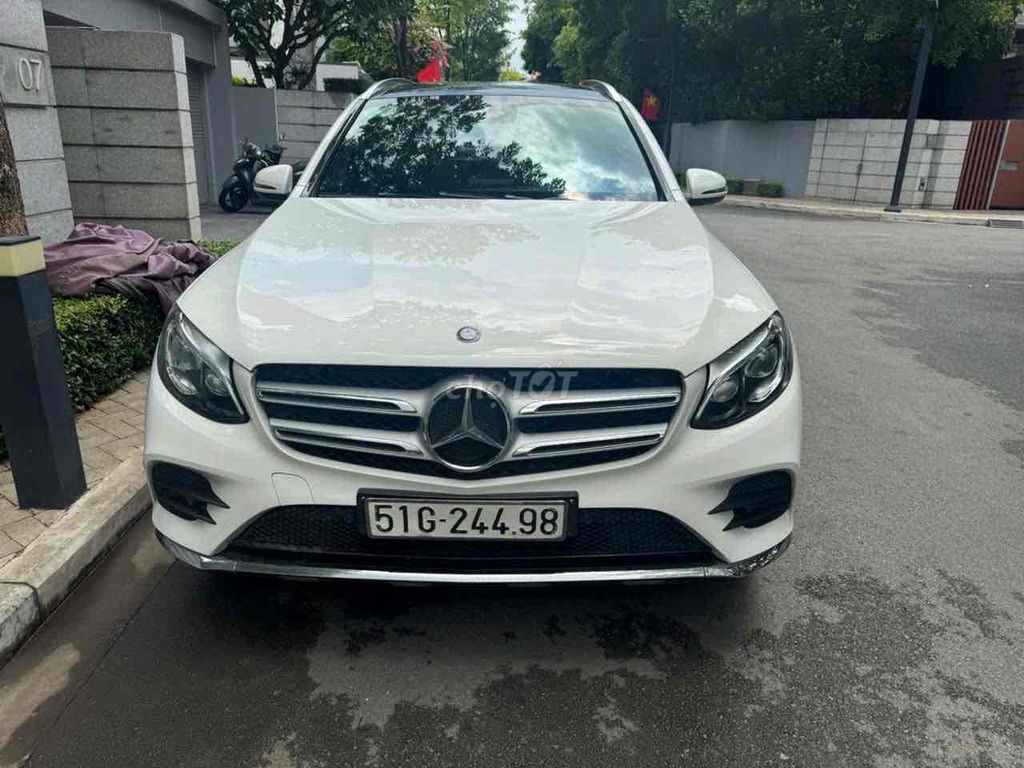 Mercedes Benz GLC Class 2*** km. Mua bán Ô tô tại Thành phố Thủ Đức Tp Hồ Chí Minh được đăng bởi Long hình 11