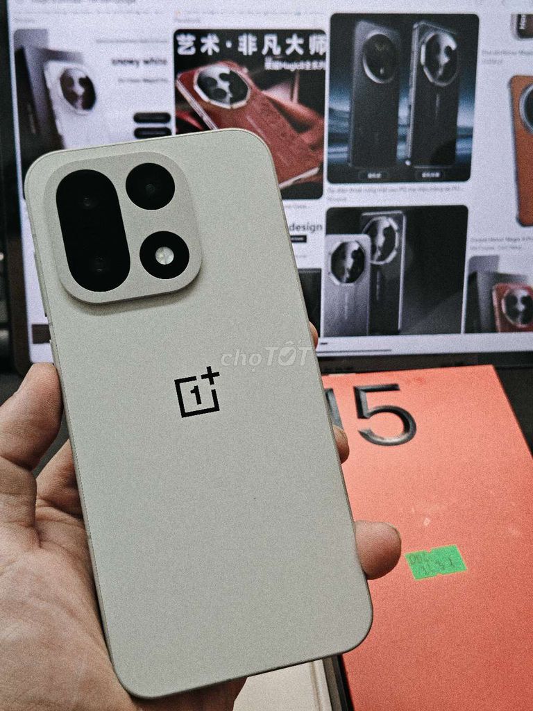 OnePlus 15 12GB/256GB Trắng Like new. Mua bán Điện thoại tại Quận Hà Đông Hà Nội được đăng bởi Tài hình 1