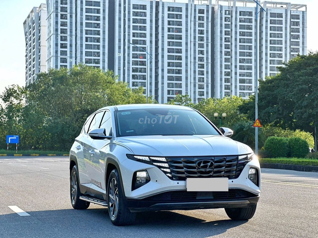 Hyundai Tucson 2023 - 14000 km