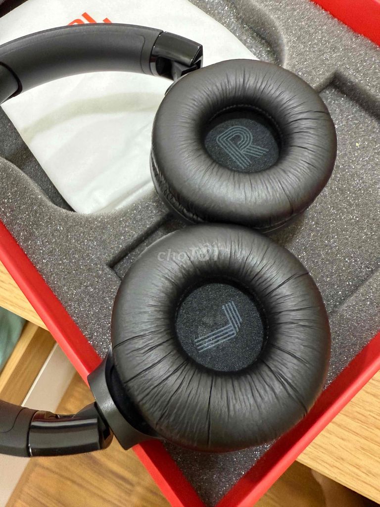 Headphone JBL 520BT bluetooth NEW 100%. Mua bán Tivi, Âm thanh tại Thành phố Thủ Đức Tp Hồ Chí Minh được đăng bởi Trịnh Thị Tuyết Trinh hình 4