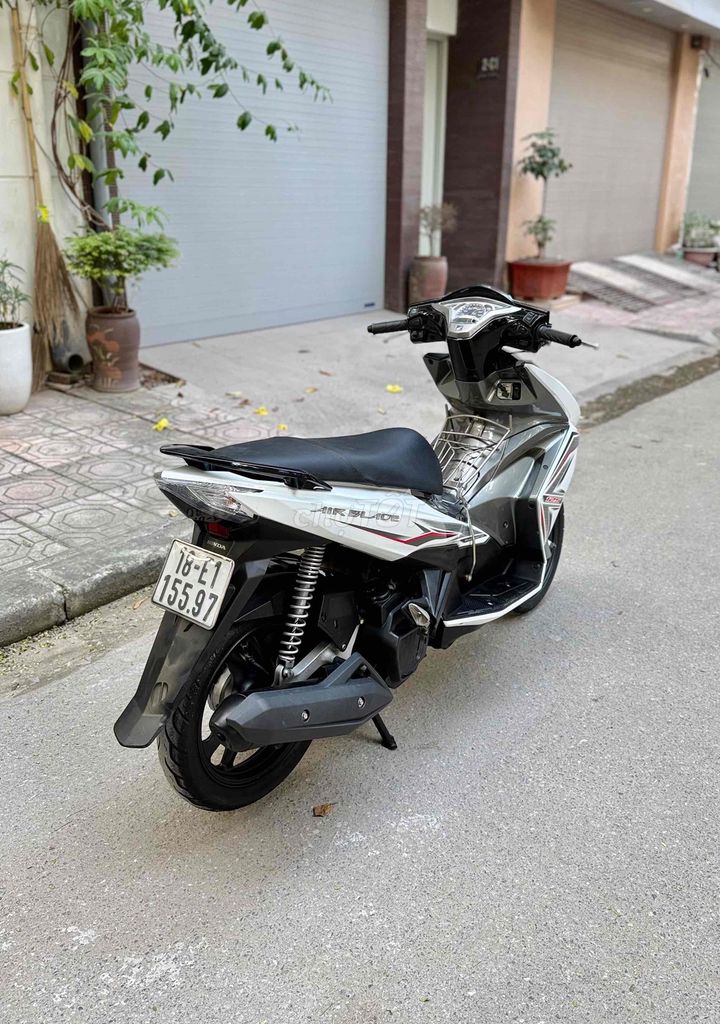 Airblade 125 chính chủ máy zin chất. Mua bán Xe máy tại Quận Bắc Từ Liêm Hà Nội được đăng bởi XE MÁY ÁNH QUÂN hình 6