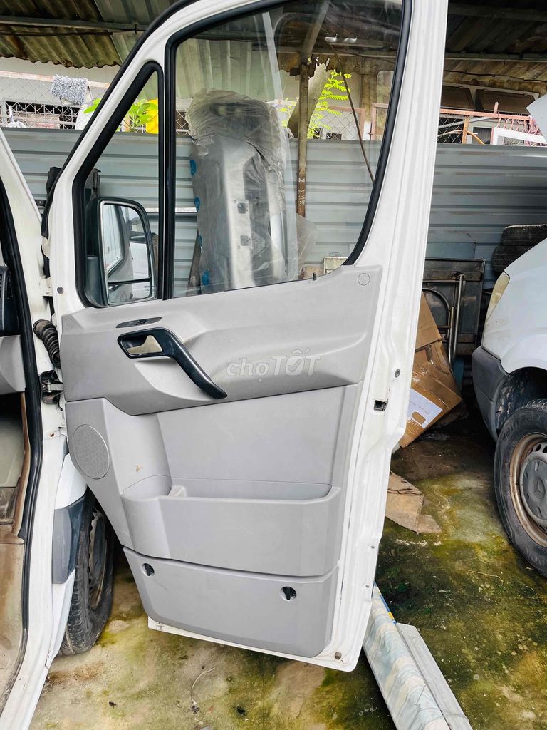 Cứu thương Sprinter 2007 nhập khẩu zin all. Mua bán Ô tô tại Thành phố Thủ Đức Tp Hồ Chí Minh được đăng bởi Bán xe hình 7