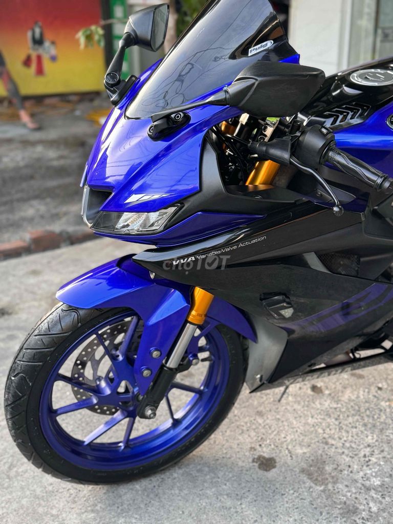 Cần bán Yamaha R15V3 2020 Biển 8) 9 chủ Xe đẹp. Mua bán Xe máy tại Quận Bình Tân Tp Hồ Chí Minh được đăng bởi Việt Motor Bình Tân hình 5