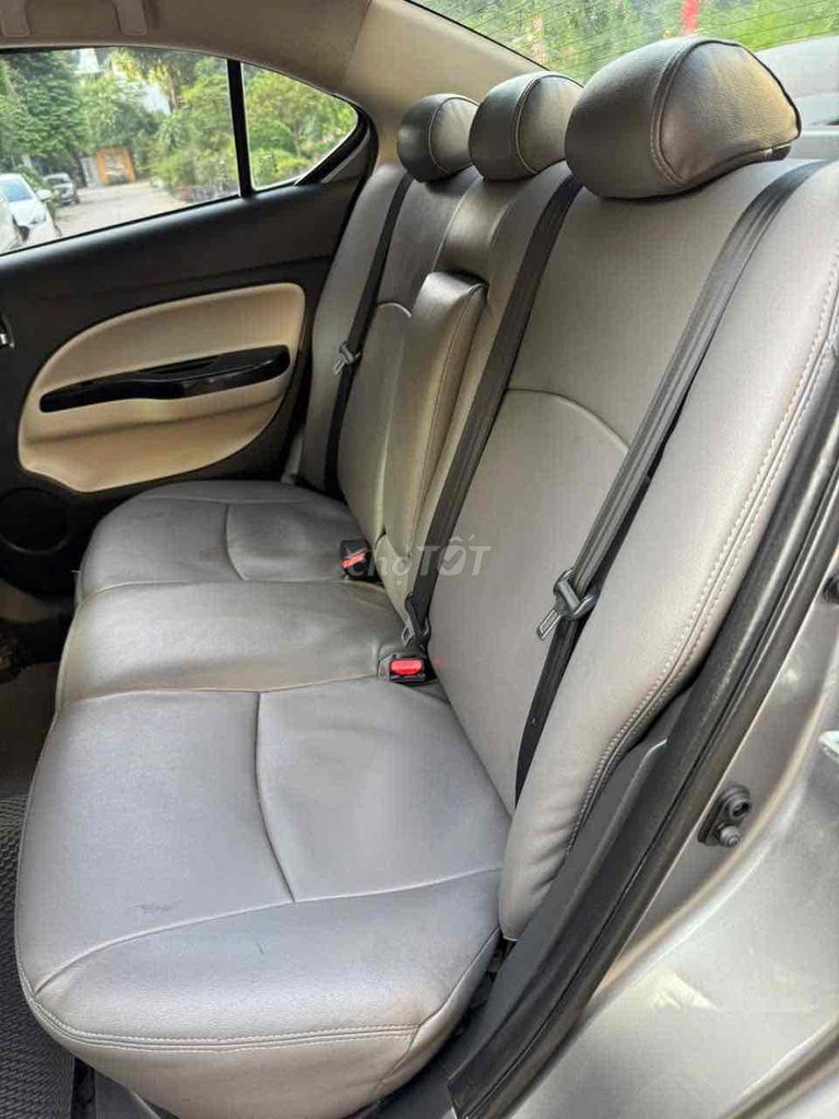 Mitsubishi Attrage 2016 1.2 CVT - 89000 km. Mua bán Ô tô tại Quận Nam Từ Liêm Hà Nội được đăng bởi Nguyễn Văn Tuấn hình 6