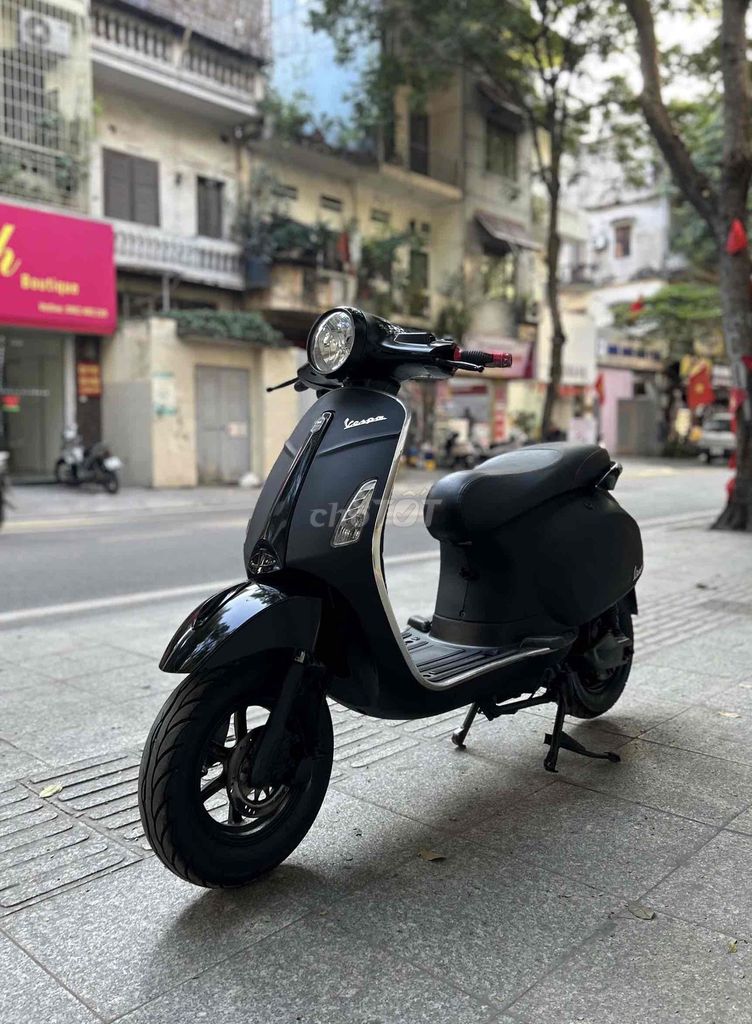 thanh lý vesp đen nhám đời cao ko lỗi. Mua bán Xe điện tại Quận Ba Đình Hà Nội được đăng bởi Huylam hình 1