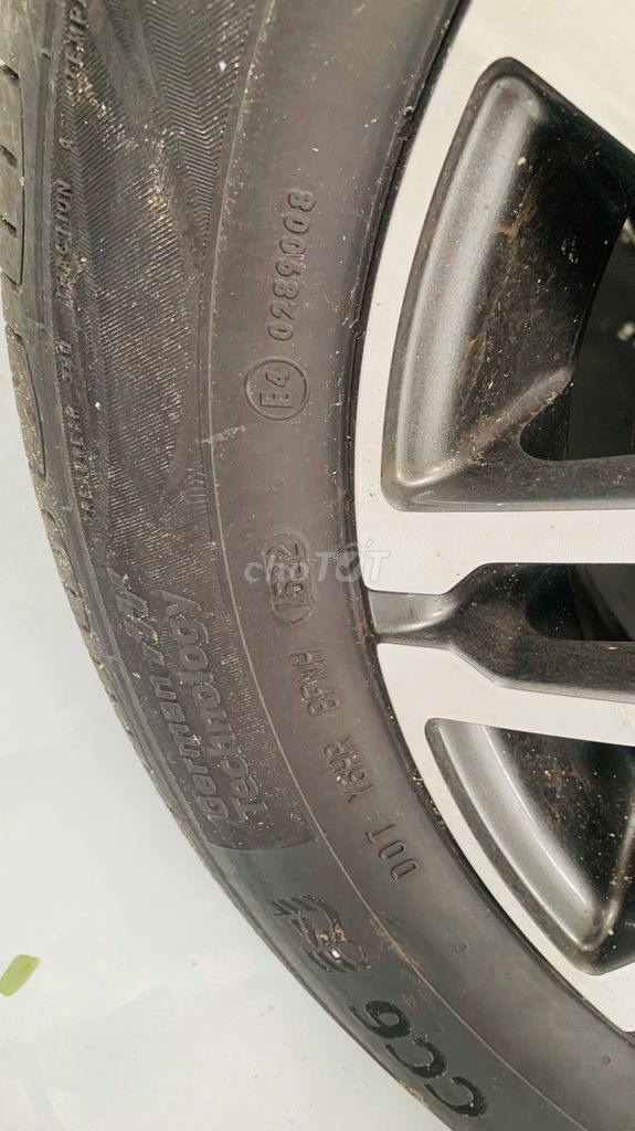 Kia Soluto 1.4 AT Delux 2024 màu trắng. Mua bán Ô tô tại Quận Cẩm Lệ Đà Nẵng được đăng bởi Nguyễn Đức Trưởng hình 20