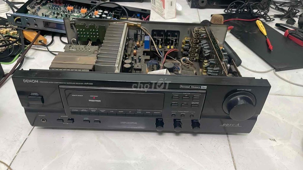 Amply Denon AVR-600 zin điện 230v