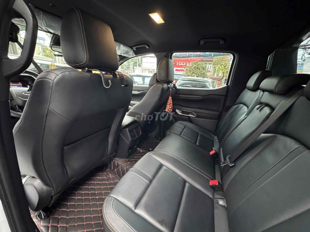 Ford Ranger Wildtrak 4x4 - Xe Siêu Lướt. Mua bán Ô tô tại Quận 3 Tp Hồ Chí Minh được đăng bởi Kim Ngân Xe Lướt hình 12