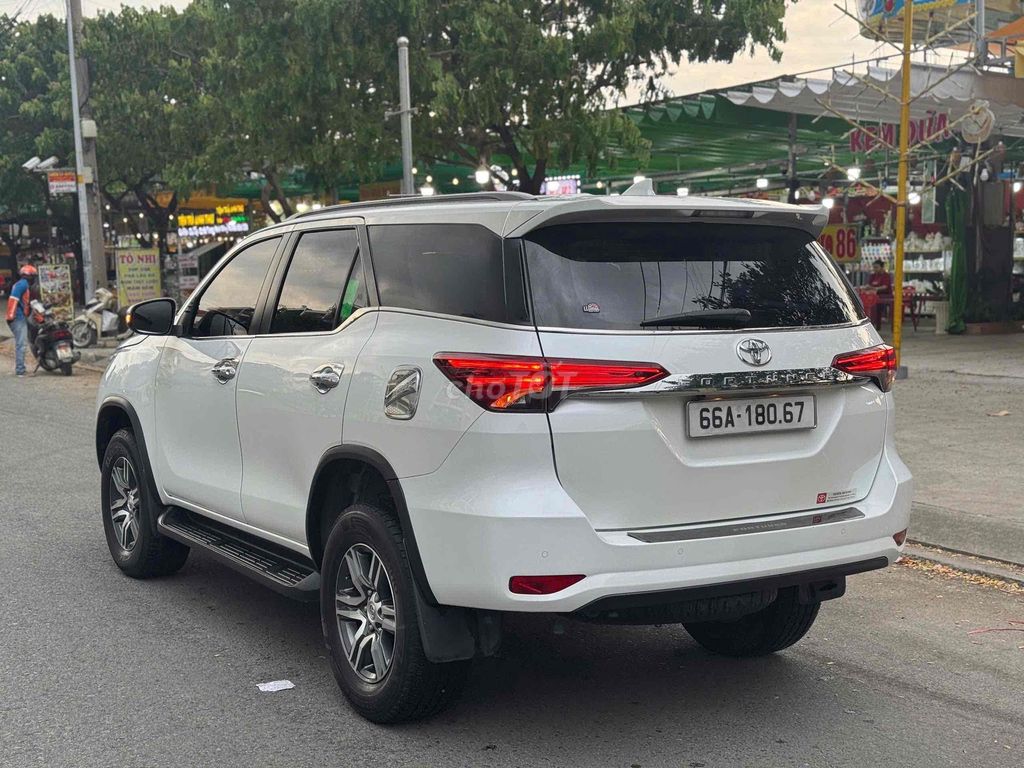 Toyota Fortuner 2022 2.4 4x2 AT - 78000 km. Mua bán Ô tô tại Quận 12 Tp Hồ Chí Minh được đăng bởi Nam Trường  hình 6