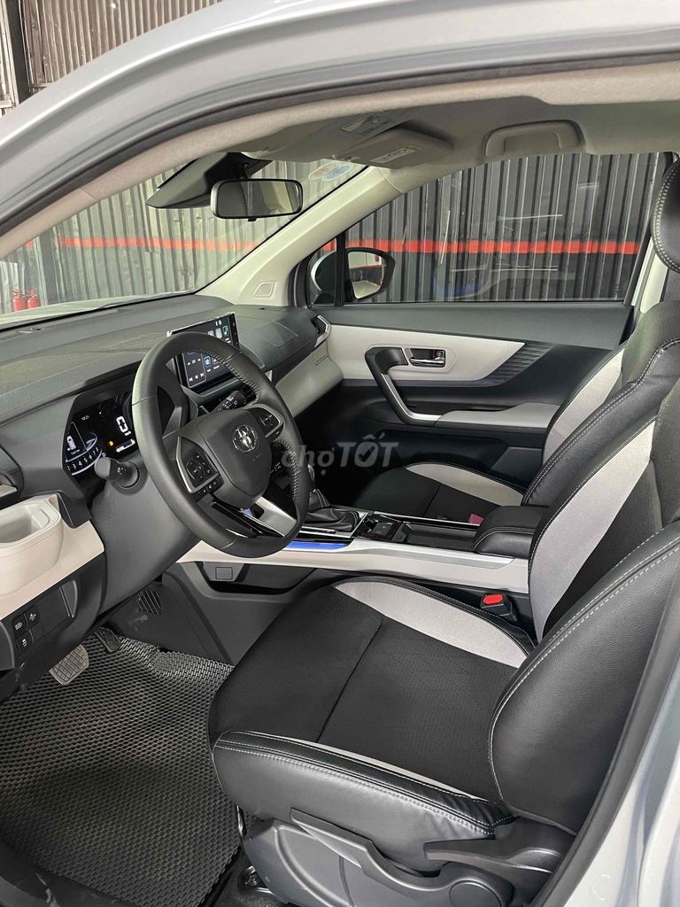 Veloz Cross 2023 CVT Top - 22000 km Siêu lướt 🏎️. Mua bán Ô tô tại Thành phố Thủ Đức Tp Hồ Chí Minh được đăng bởi Cao Quyền hình 10