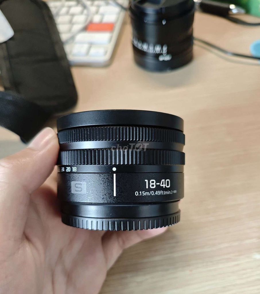Ống kính Lumix 18-40 Đen Tốt. Mua bán Máy ảnh, Máy quay tại Quận 7 Tp Hồ Chí Minh được đăng bởi huyggjb hình 1