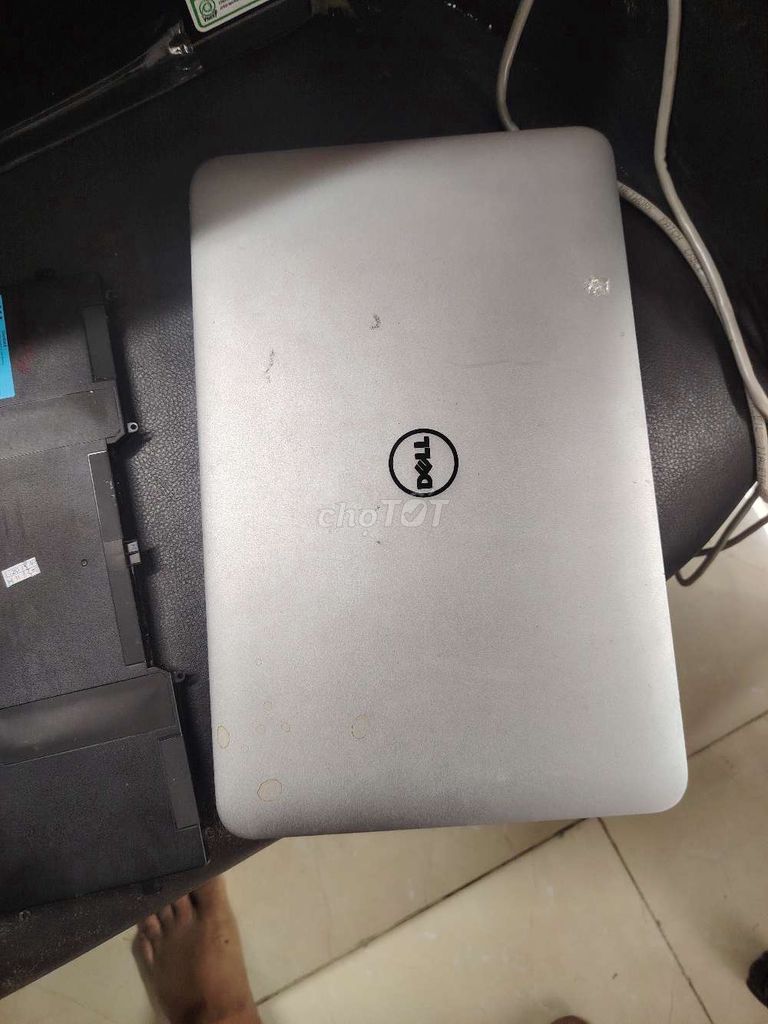 Dell XPS i7 256GB Bạc bán tự xử . Mua bán Laptop tại Huyện Nhà Bè Tp Hồ Chí Minh được đăng bởi trường thịnh hình 1