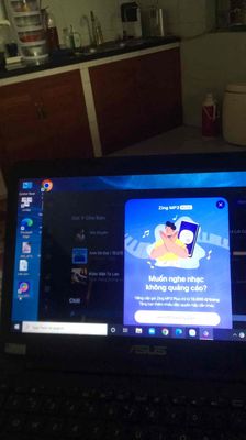 lên đời cần bán 700 k. Mua bán Laptop tại Huyện Đông Anh Hà Nội được đăng bởi xuân thành