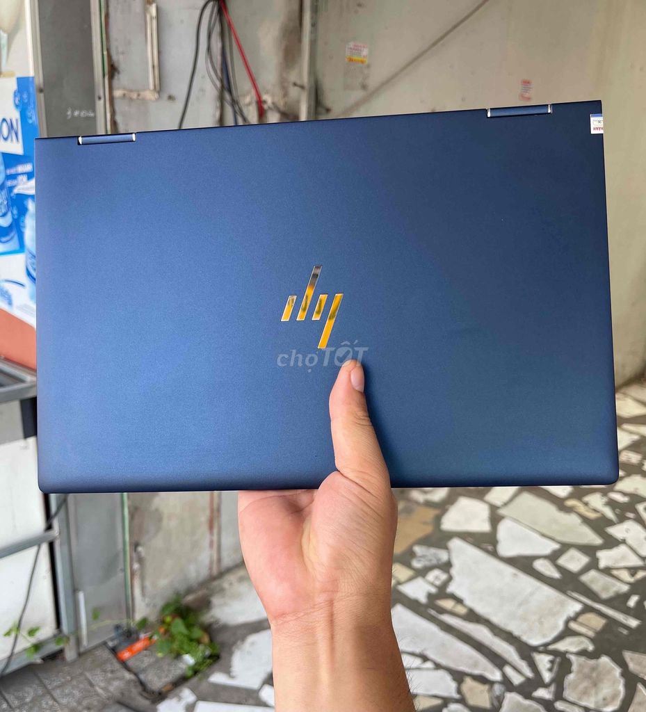 HP Elitebook Dragonfly cảm ứng 2 in 1. Mua bán Laptop tại Thành phố Long Xuyên An Giang được đăng bởi Hiếu Trương hình 1