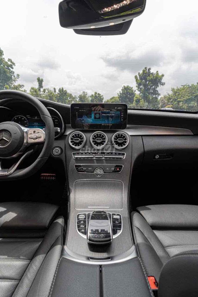 C300_AMG model 2020 màu đen siêu ngầu siêu đẹp. Mua bán Ô tô tại Quận 7 Tp Hồ Chí Minh được đăng bởi Dương Phương hình 19