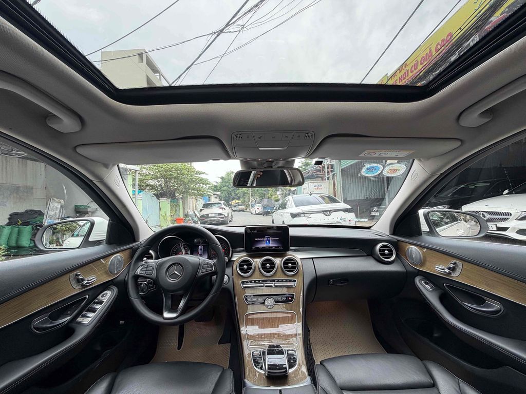 Mercedes C250 Exluxsic 2017 Trắng. Mua bán Ô tô tại Quận 7 Tp Hồ Chí Minh được đăng bởi Thông Sport  hình 4