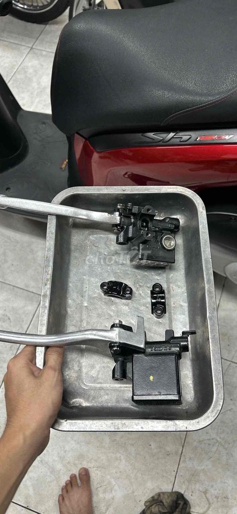 Tay dầu SH Ý 2010-2012. Mua bán Phụ tùng xe tại Quận Tân Phú Tp Hồ Chí Minh được đăng bởi Phúc Bảo hình 2