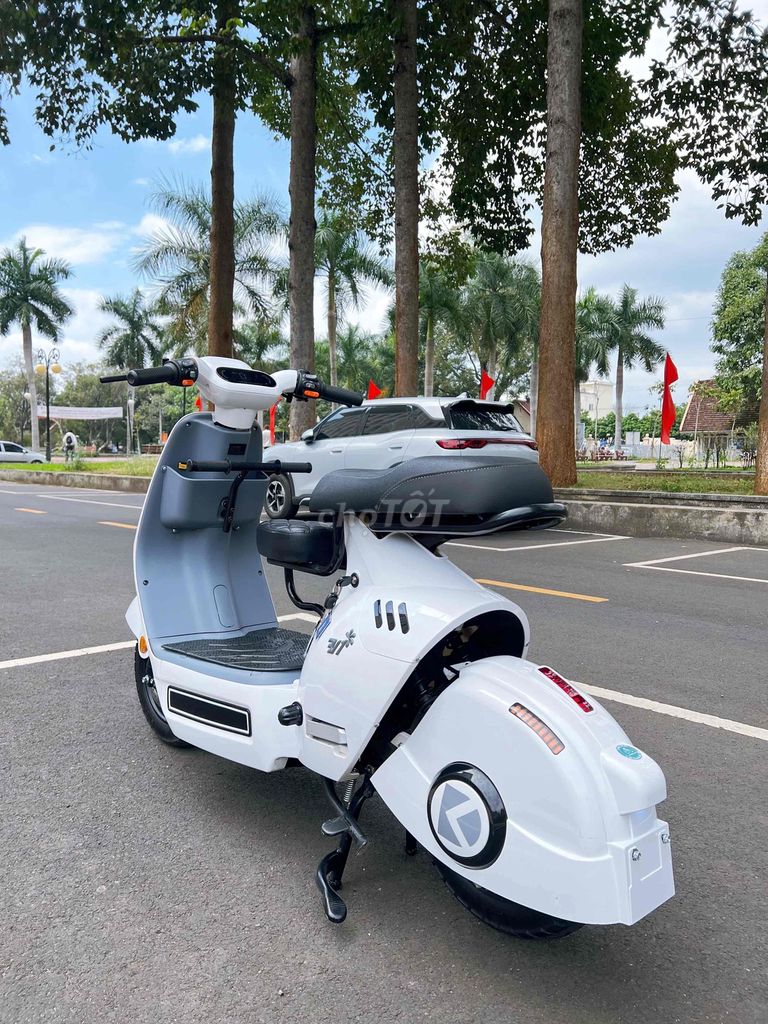 xe đạp điện DK V1 bản pin 60v25a có đăng kiểm. Mua bán Xe điện tại Thành phố Buôn Ma Thuột Đắk Lắk được đăng bởi nguyễn Minh Tú hình 4