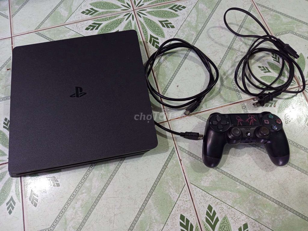 Máy chơi game Sony PlayStation 4 Slim 1TB Đen. Mua bán Thiết bị chơi game tại Huyện Hòa Thành Tây Ninh được đăng bởi Lê Ân  hình 1