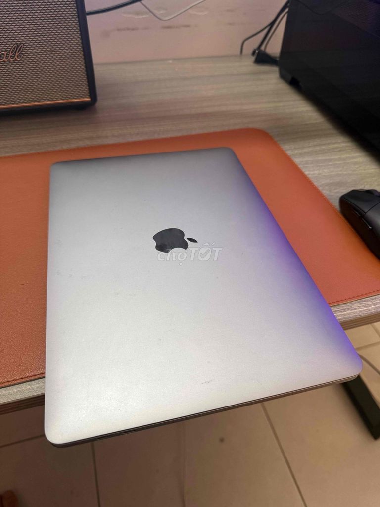 Apple MacBook Pro M2 8GB/256GB Xám. Mua bán Laptop tại Thành phố Thủ Đức Tp Hồ Chí Minh được đăng bởi Tuấn Anh hình 1