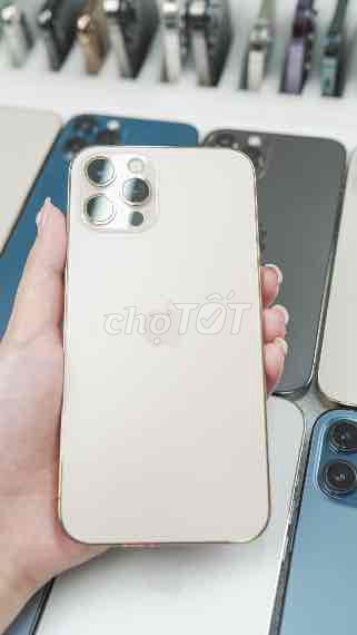 Apple iPhone 12 Pro Max Vàng Like new. Mua bán Điện thoại tại Huyện An Dương Hải Phòng được đăng bởi Long Tô Hoàng hình 1