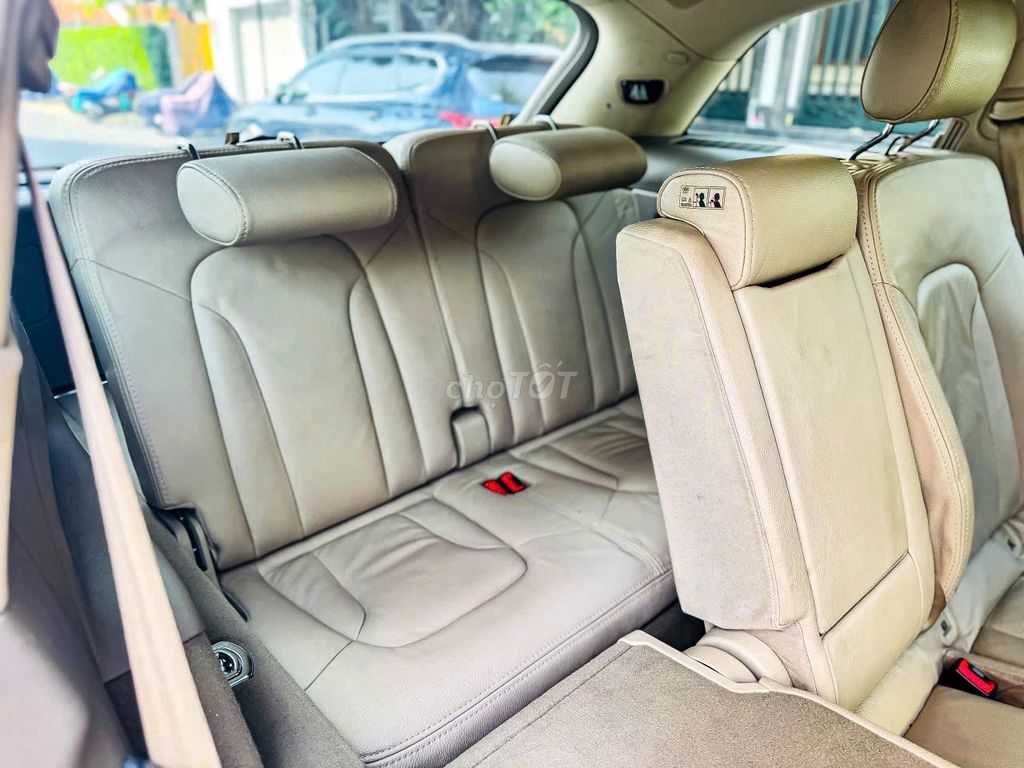 Audi Q7 3.0 AT 2015 Full option - Màu Trắng. Mua bán Ô tô tại Quận 7 Tp Hồ Chí Minh được đăng bởi JENNIE hình 8