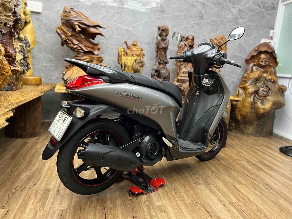👉Janus 2017 chính chủ bstp khoá smartkey, máy zin. Mua bán Xe máy tại Quận 7 Tp Hồ Chí Minh được đăng bởi Xe Cũ Hiếu CT hình 2