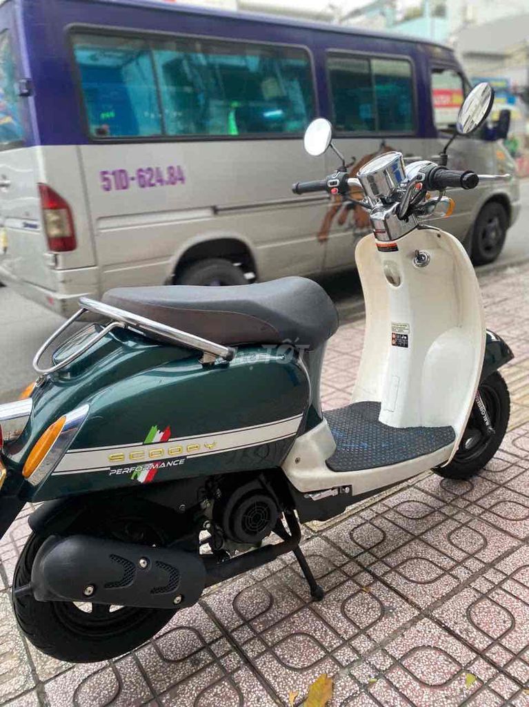 SCOPY 2024 chính chủ máy zin 50cc xe bao êm bao zi. Mua bán Xe máy tại Quận 7 Tp Hồ Chí Minh được đăng bởi Gia Bảo  hình 5