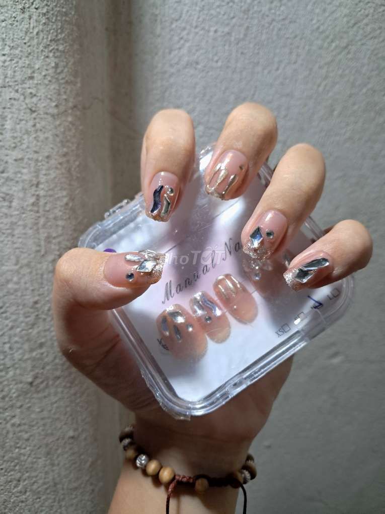 Nailbox form ngắn đính đá thời trang size M