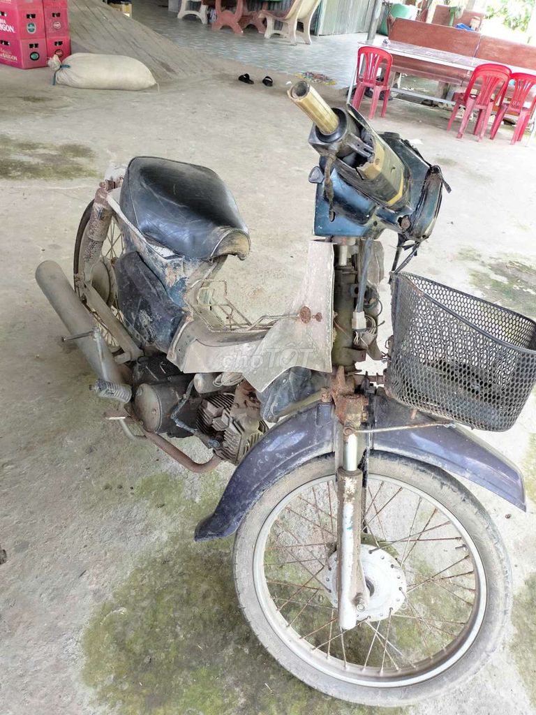 Cần bán chiếc xe cũ cho ai cần về trở đồ. Mua bán Xe máy tại Huyện Lai Vung Đồng Tháp được đăng bởi Nhàn Inter hình 2
