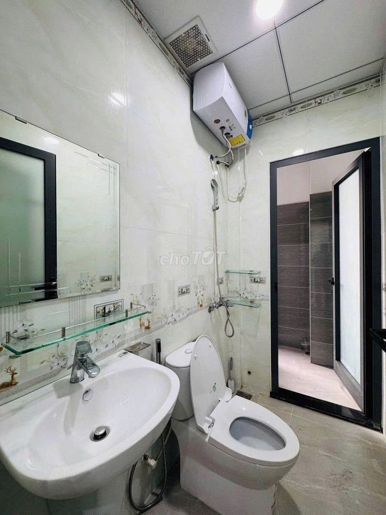 Pet-friendly 1-bedroom apartment near My Khe beach — photo 8