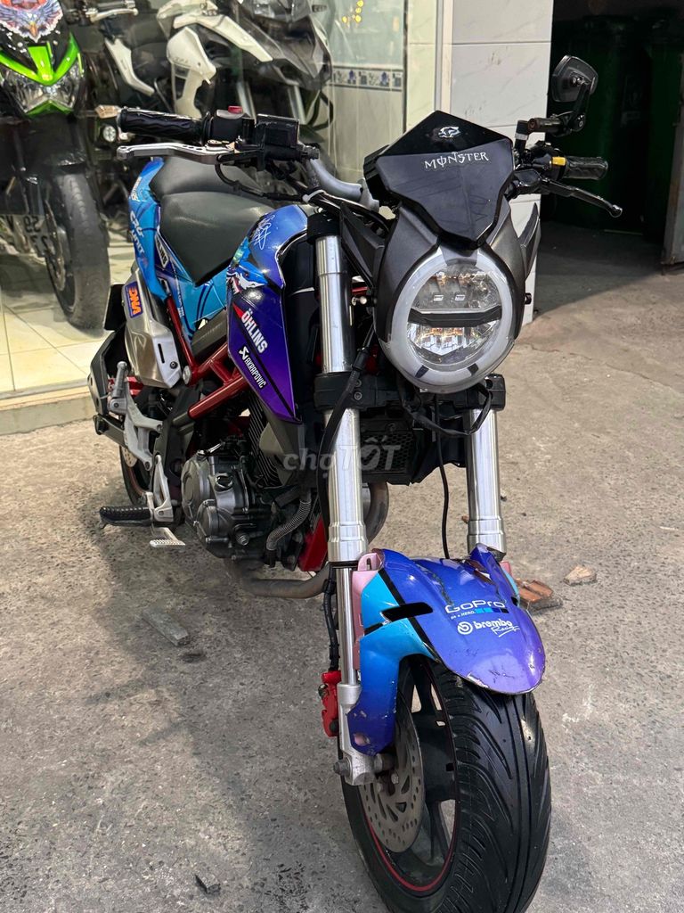 Cần bán Benelli TNT125 2018 Biển SG BTC g. Mua bán Xe máy tại Quận Bình Tân Tp Hồ Chí Minh được đăng bởi Việt Motor Bình Tân hình 2