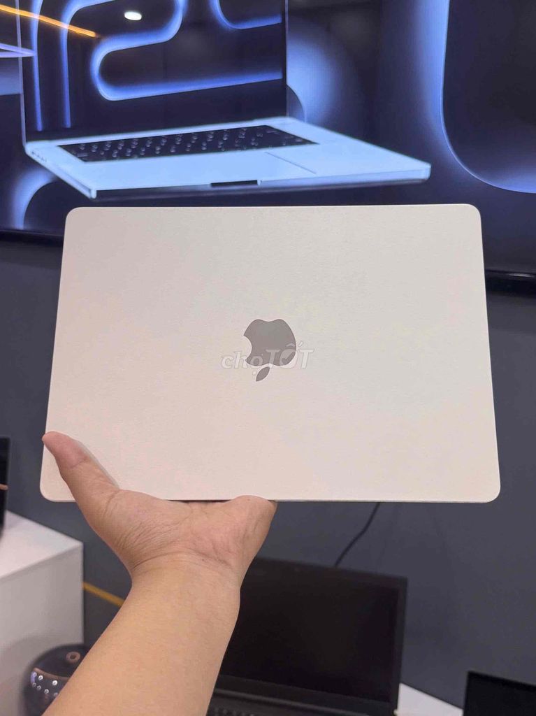 Apple Macbook Air M2 16GB/256GB Starlight. Mua bán Laptop tại Thành phố Thủ Đức Tp Hồ Chí Minh được đăng bởi June hình 1