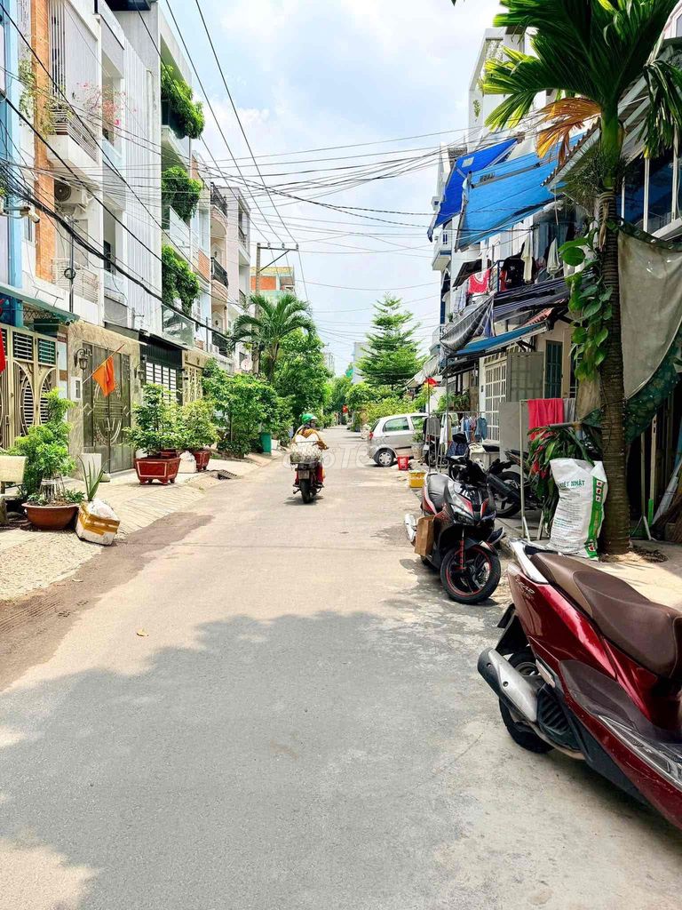 ĐƯỜNG 6M, NGANG 9,5M QUANG TRUNG, Gò Vấp, CÓ NGỦ TRỆT, 5 TỶ ++