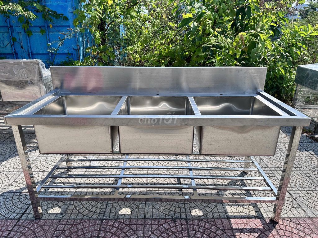 Bồn rửa chén Inox 3 hộc. Mua bán Thiết bị vệ sinh, nhà tắm tại Quận Ngũ Hành Sơn Đà Nẵng được đăng bởi Đồ Cũ TTpro hình 1