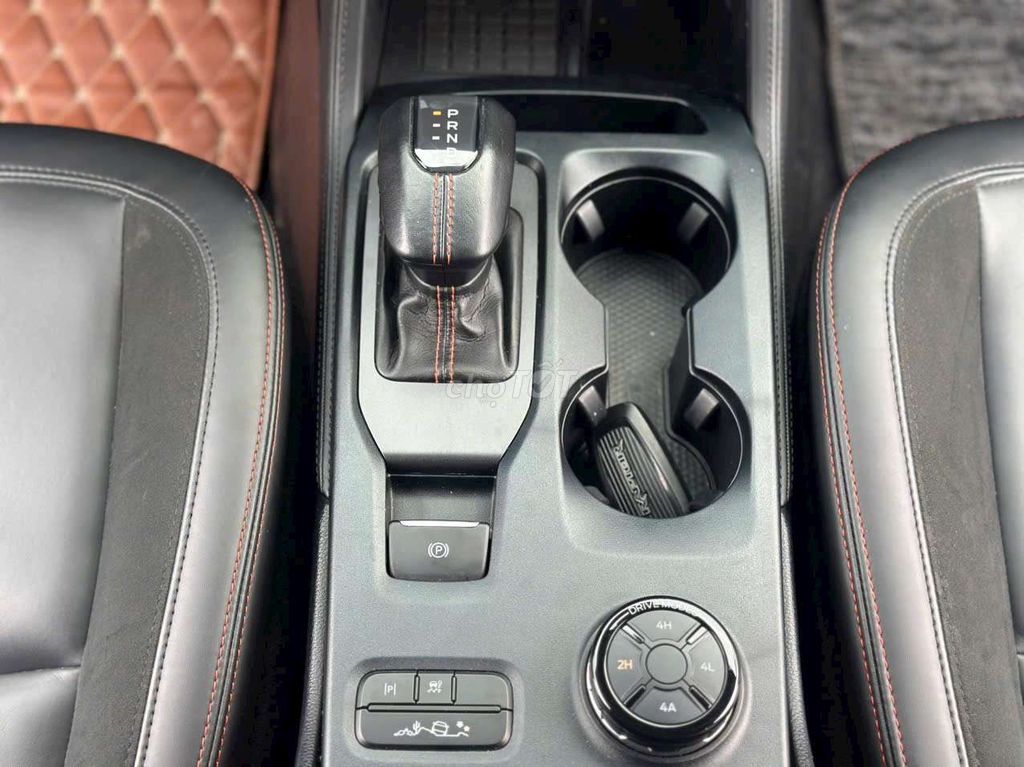 Ford Ranger Raptor 2023 xanh 4×4. Mua bán Ô tô tại Quận Long Biên Hà Nội được đăng bởi BON AUTO hình 12